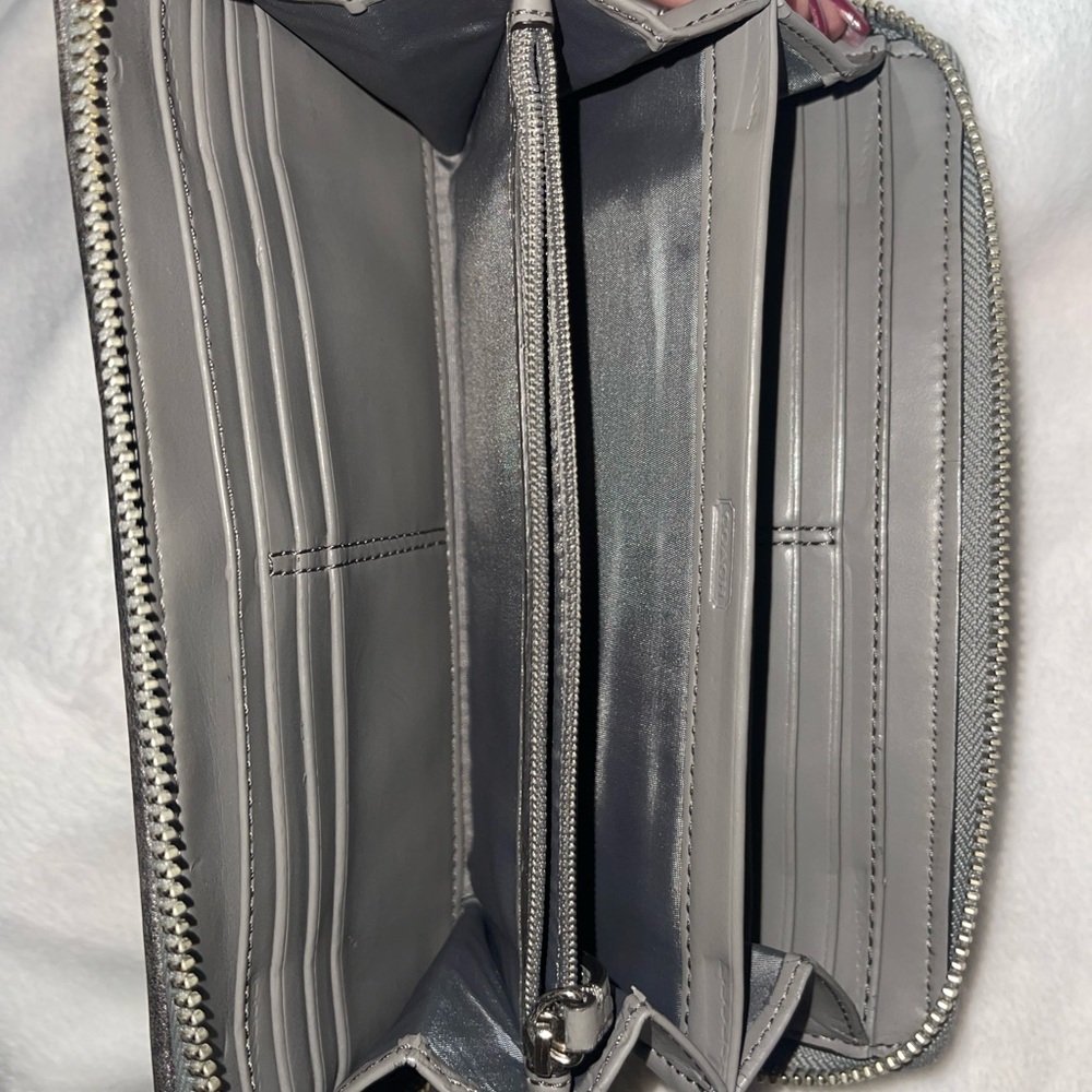 Coach wallet - Picture 4 of 4